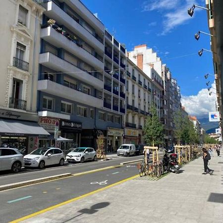 Le Zen Appartement Balneo Гренобль Экстерьер фото